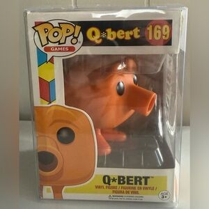 Funko Pop! Games Q*bert Vinyl Figure - Orange